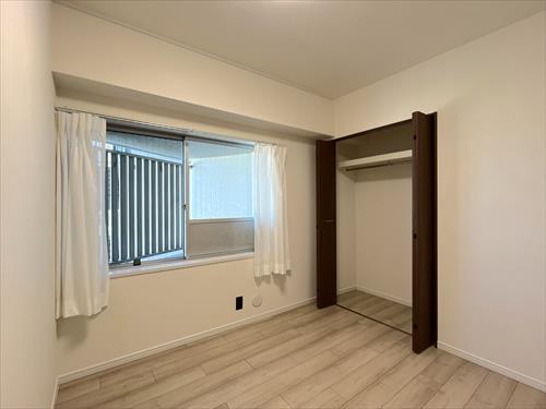 洋室約4.8帖②-1