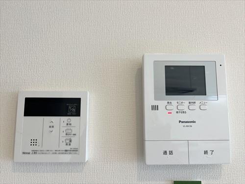 給湯器操作パネル・TVモニター付きインタ