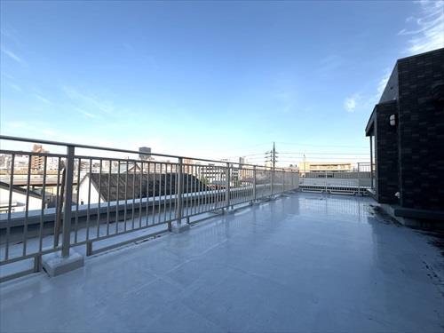 ルーフバルコニー