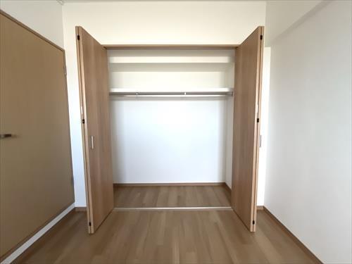 北西側洋室収納