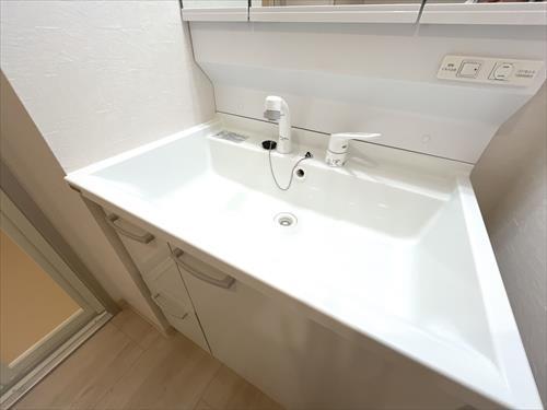 洗面化粧台水栓