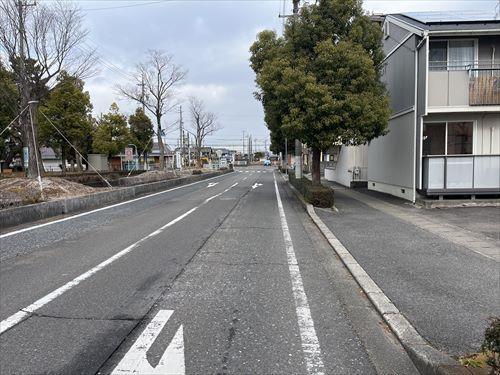 西側前面道路１