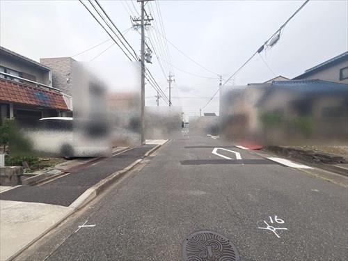前面道路（撮影年月：2026年6月）
