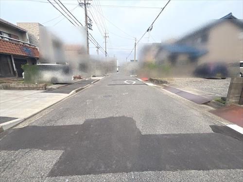 前面道路（撮影年月：2026年6月）