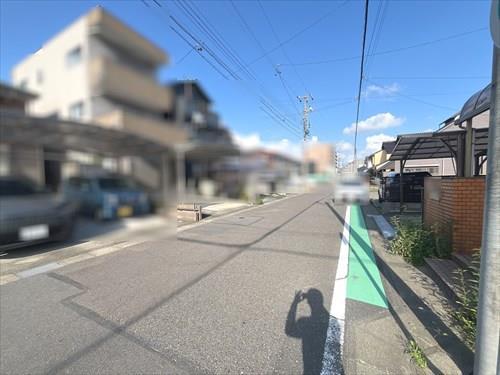 前面道路（撮影年月：2026年9月）