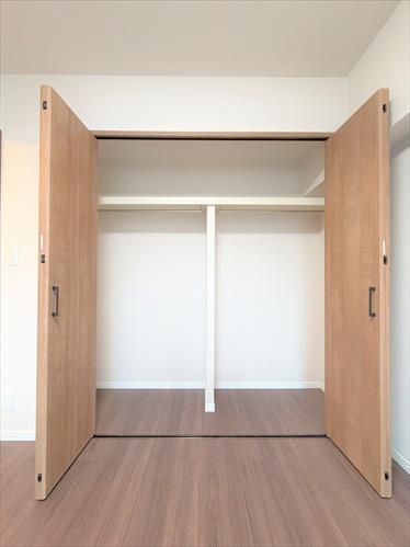 ５．２畳洋室収納