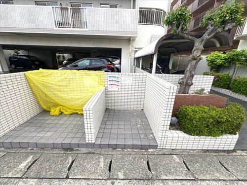 ゴミ置き場