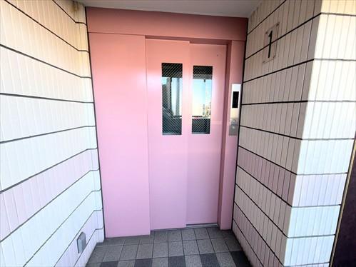 エレベーター