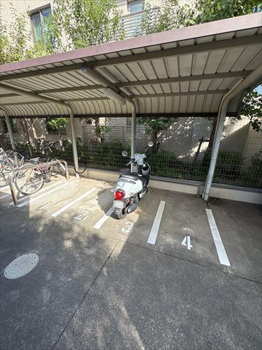 バイク置き場