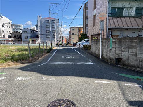 南西側道路