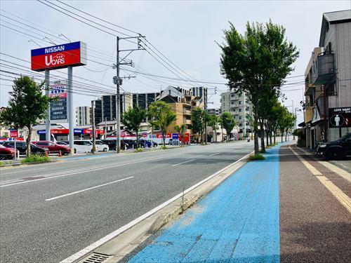 前面道路　東側