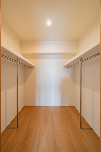 ウォークインクローゼット