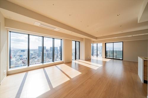 リビング（約31.3帖）