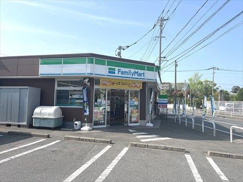 ファミリーマート前原中央店まで340ｍ