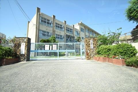 福重小学校まで280ｍ