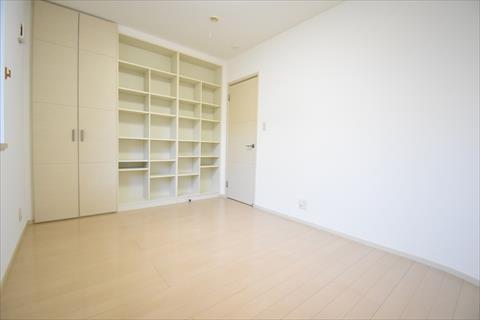 北側洋室約6.1帖