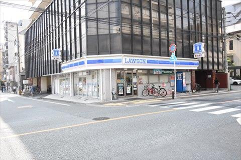 ローソン福岡白金一丁目店まで240ｍ