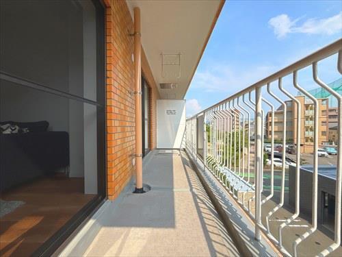 南側バルコニー