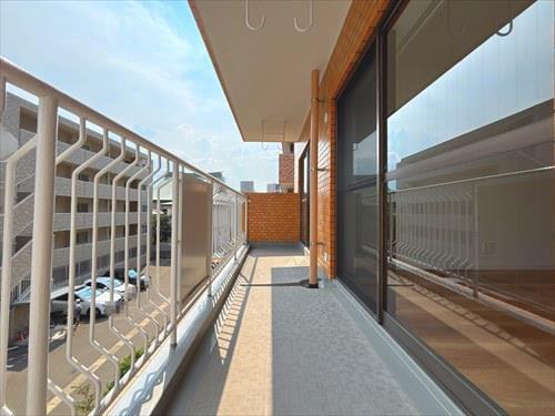 南側バルコニー