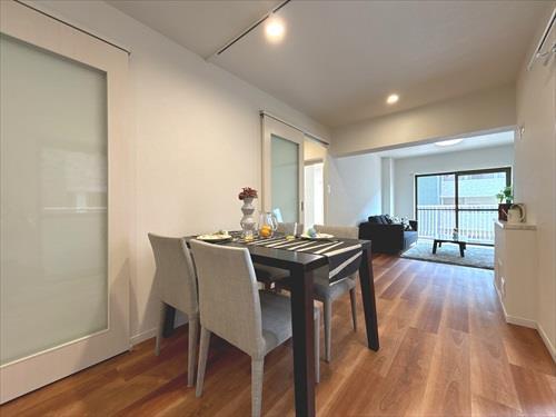 リビングダイニング