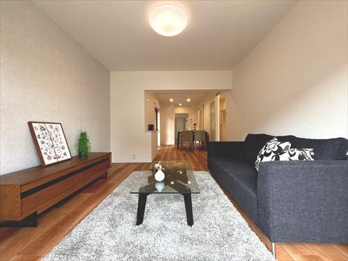 リビングダイニング