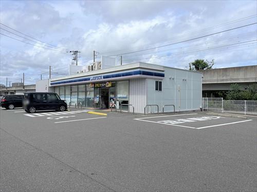ローソン福岡今宿三丁目店まで120ｍ