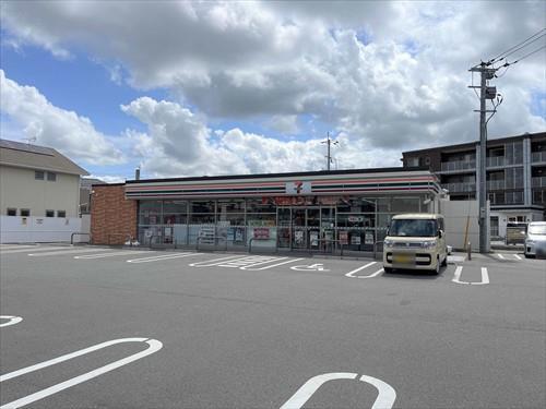 セブンイレブン福岡西都2丁目店　170ｍ