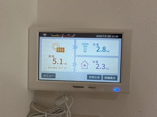 太陽光発電のタブレット