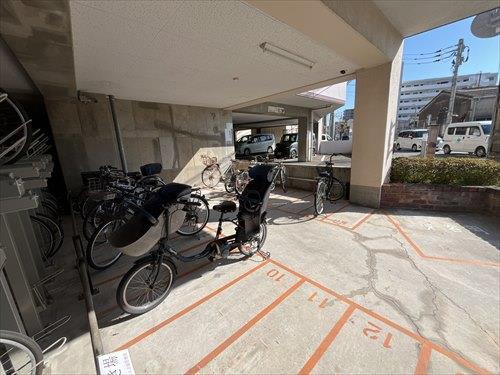 駐輪場2