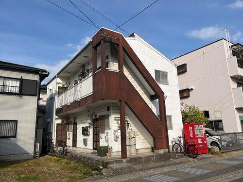 外観（南西側から撮影）