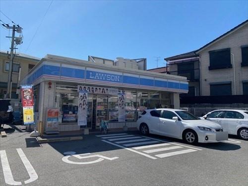 ローソン平尾4丁目店まで650ｍ