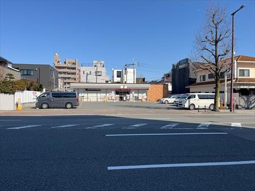 セブンイレブン福岡地行4丁目店迄480ｍ