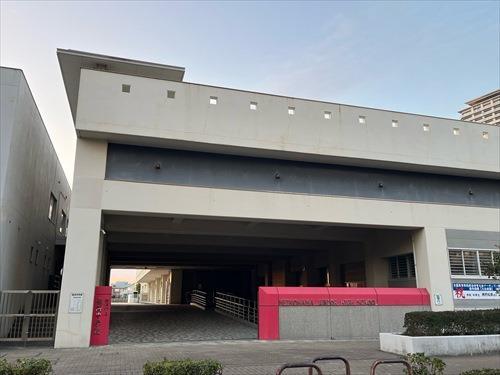 福岡市立姪浜中学校