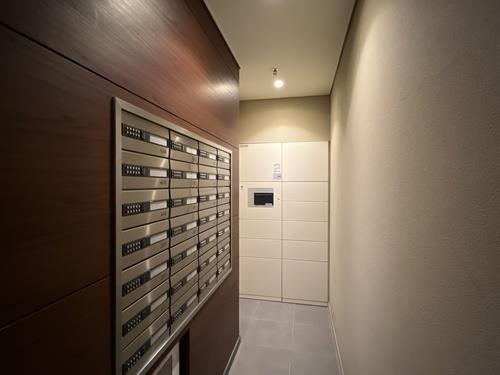 集合ポスト・宅配ボックス