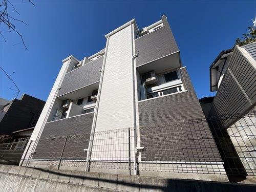 外観（南東側から撮影）