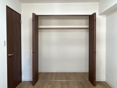 洋室約6帖の収納