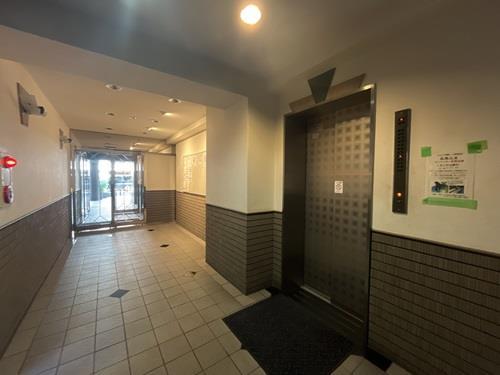 エレベーターホール