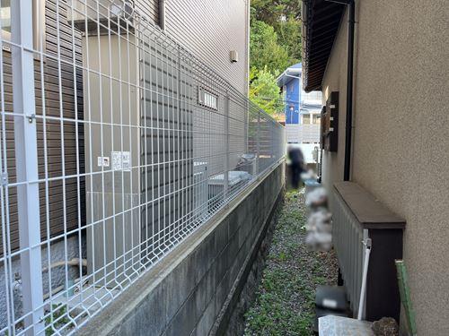 敷地内西側（南側から）