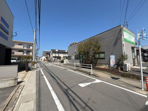 前面道路(北向き) 前面道路(北向き)