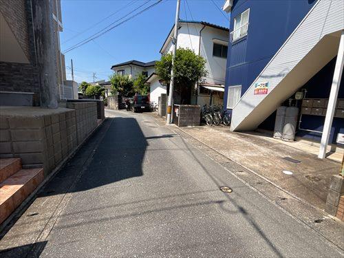 南東側前面道路2