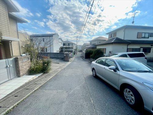 前面道路（南側方向）