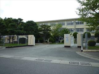 福岡市立多々良中学校まで1810ｍ