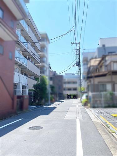 現地前道路