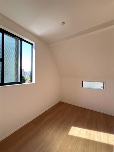 3階洋室（4.8帖）