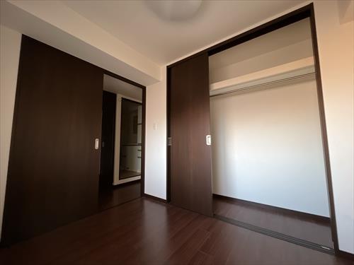 洋室（玄関側）２