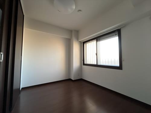 洋室（玄関側）１