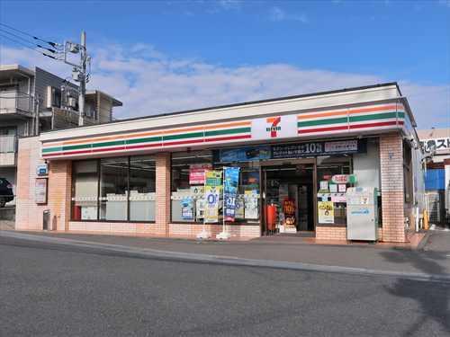 セブンイレブン横浜笹堀店まで970m