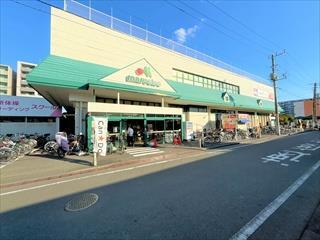 マルエツ鶴間店（370m）