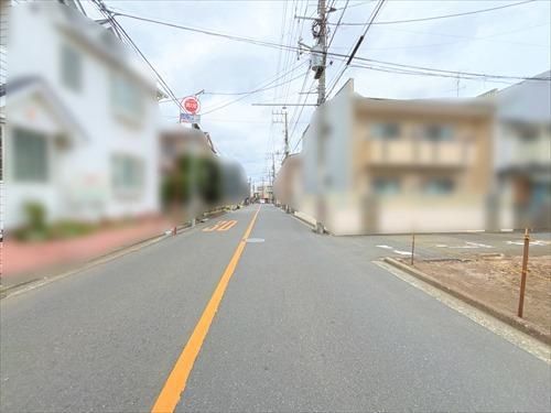 西側道路