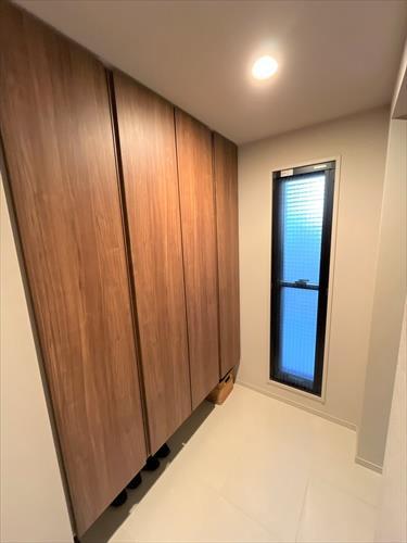 シューズボックス